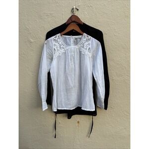 CONVERSE-BLUEGIRL Bundle 2 Tops Women Small Lace Loose Fit  Boho‎
